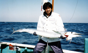 TSUYOSHI TAMARUYA